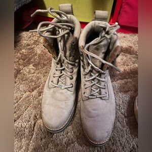 Timberland Leather Nubuck Hightop Boots Light Tan Lug Sole Women’s size 7